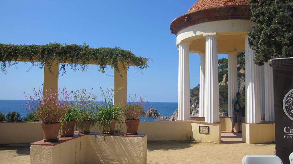 Apartamento La Magnolia I L'Alzina Blanes Exterior foto